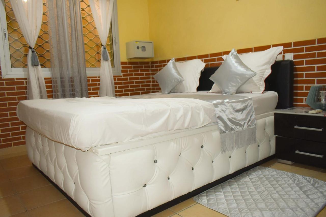 דואלה Residence Hoteliere Borel Denver מראה חיצוני תמונה